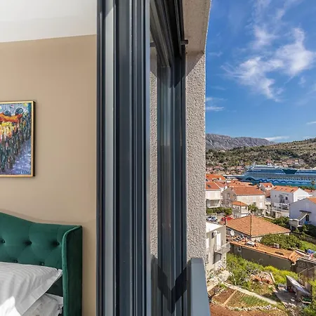 Three Musketeers Апартаменты