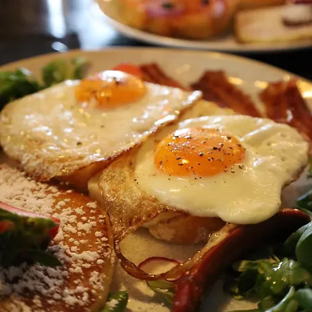 Three Musketeers Апартаменты