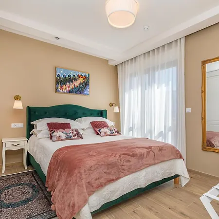 Three Musketeers 公寓