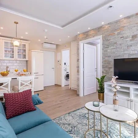 Three Musketeers 公寓 *