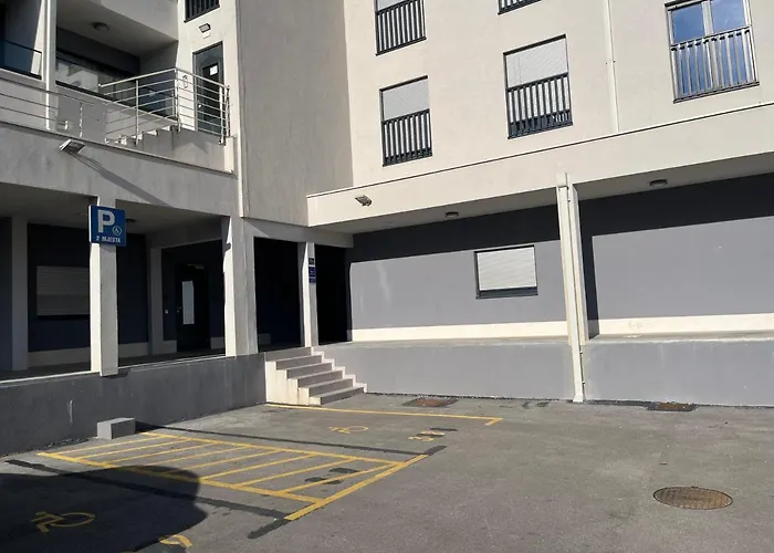 Three Musketeers Appartement